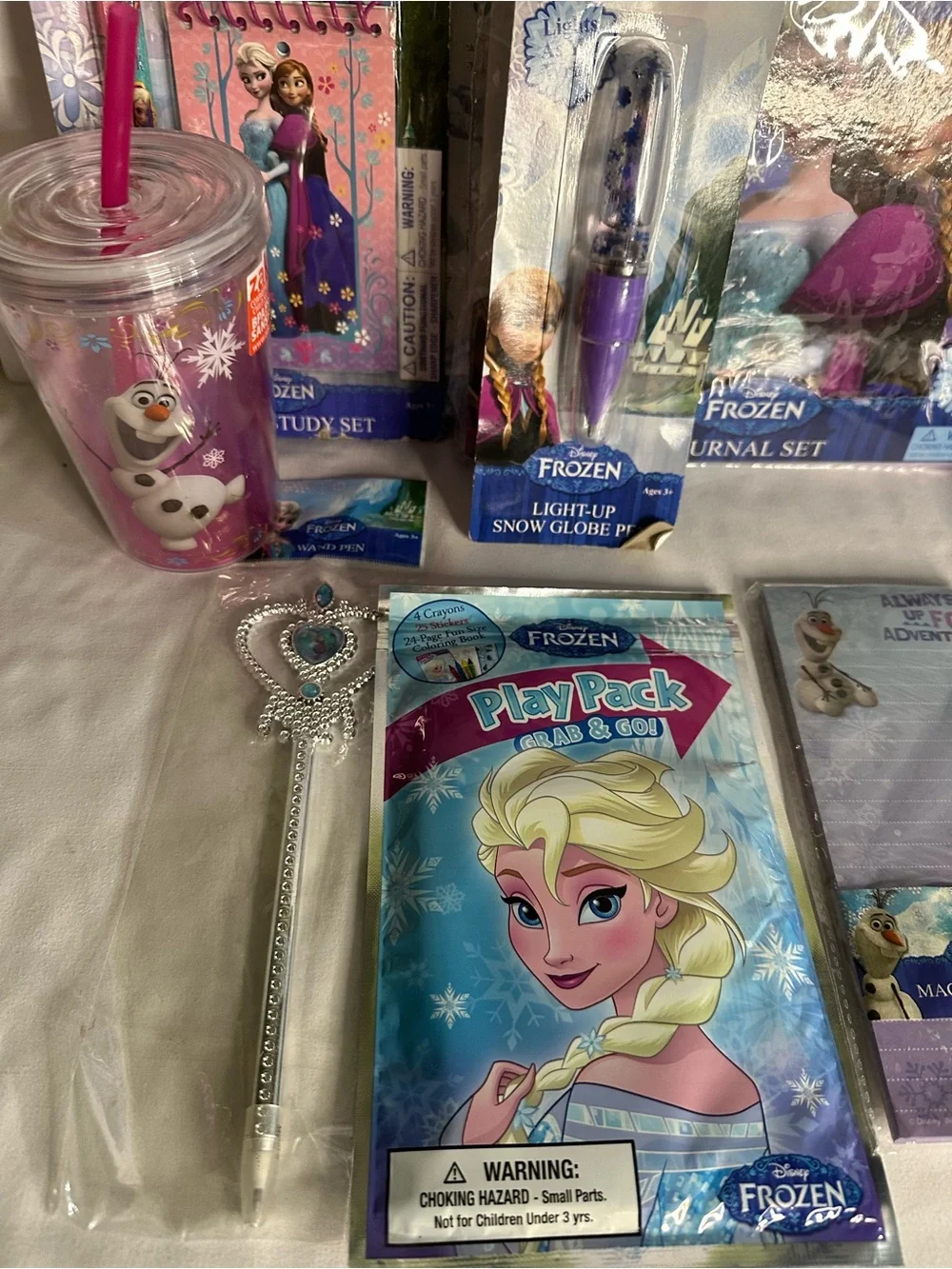 Disney Frozen Stationery, Accessories & Snack Set – Elsa, Anna & Olaf Themed